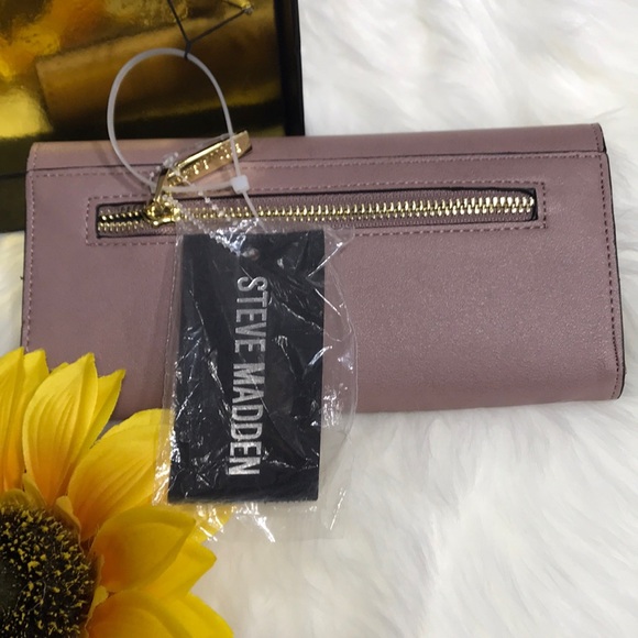 Steve Madden Wallets - Picture 4 of 6